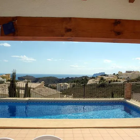 Vila Casa Maite *